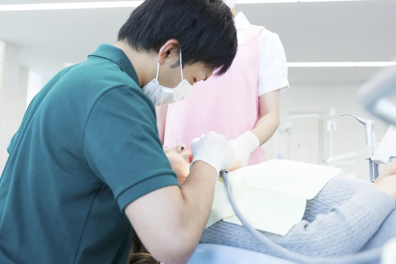 手術の前の歯科治療はなぜ必要？