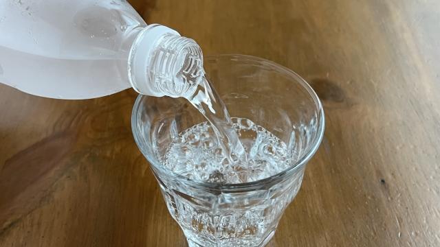 無糖の炭酸水も歯に悪いの？